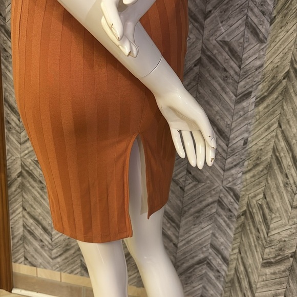 Forever 21 Jupe Mi- longue - apricot dress skirt, orange medium brand new - Picture 5 of 6